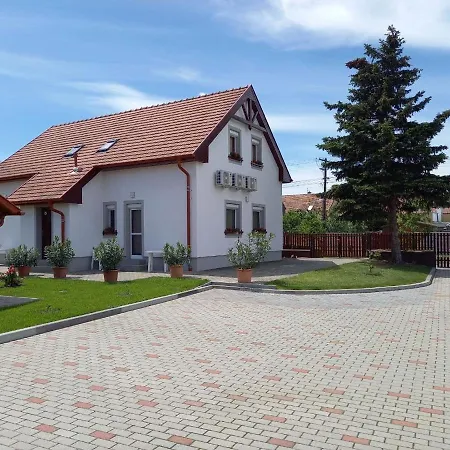 Kertész Hegykő