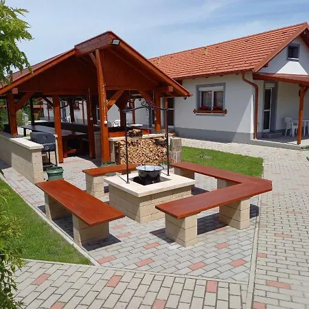 Kertész Hegykő